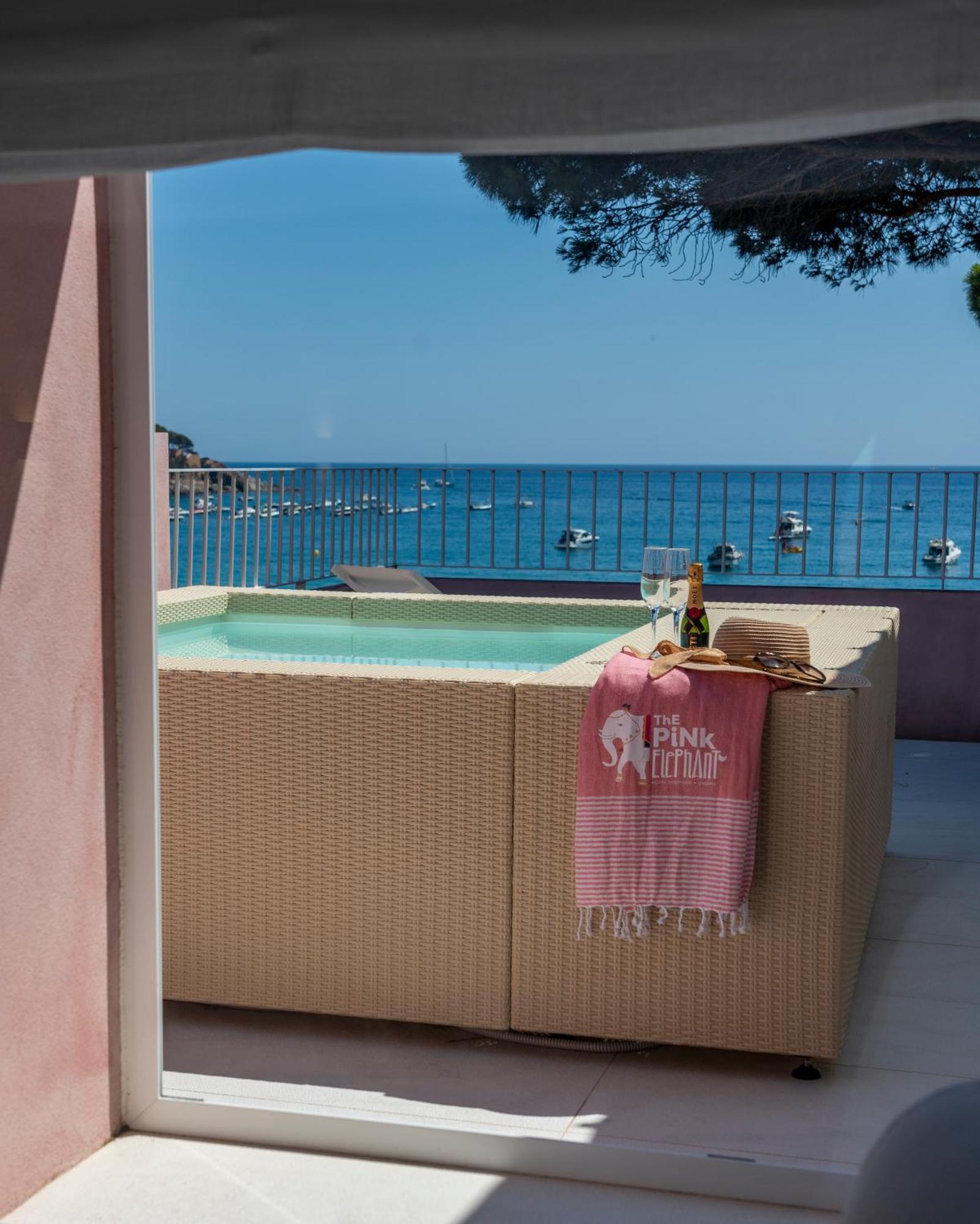 The Pink Elephant Hotel S'Agaró Eksteriør bilde